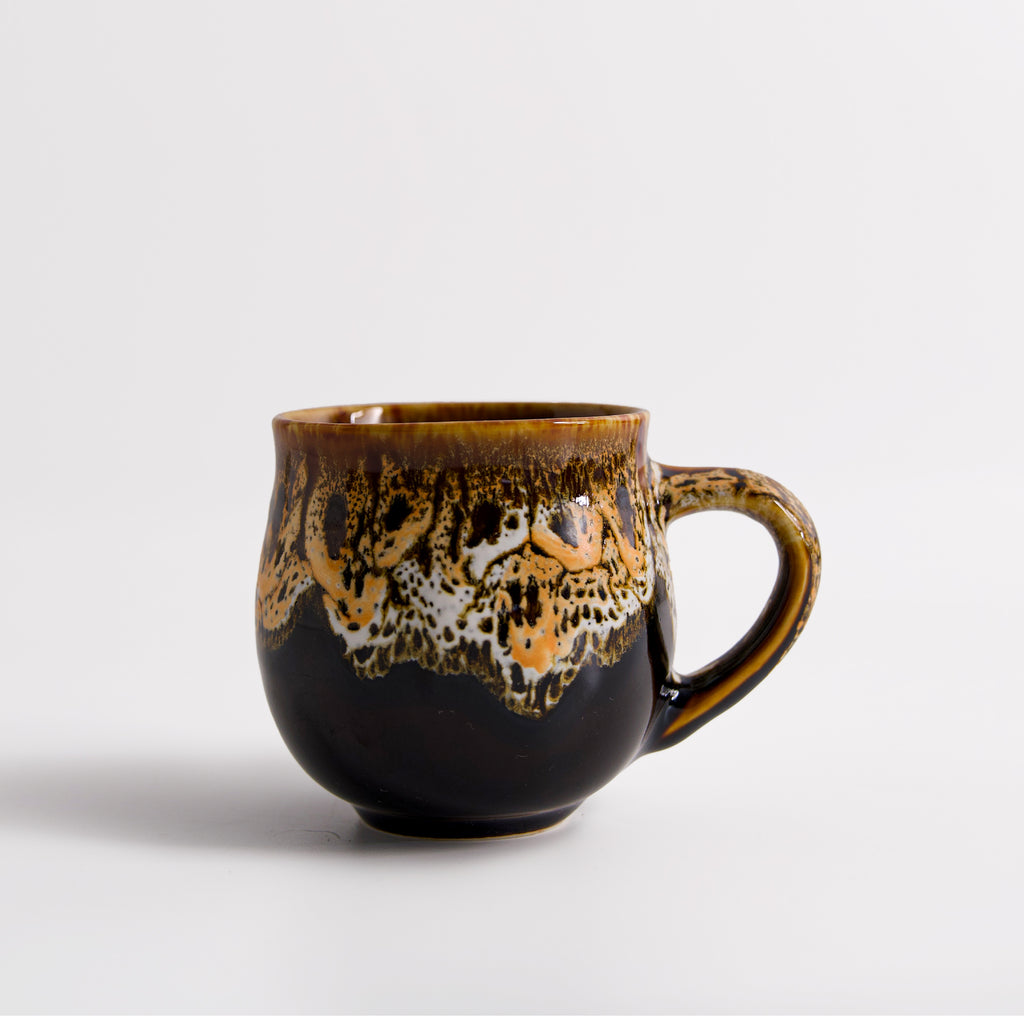 Ceramic Mug Black with animal print small size