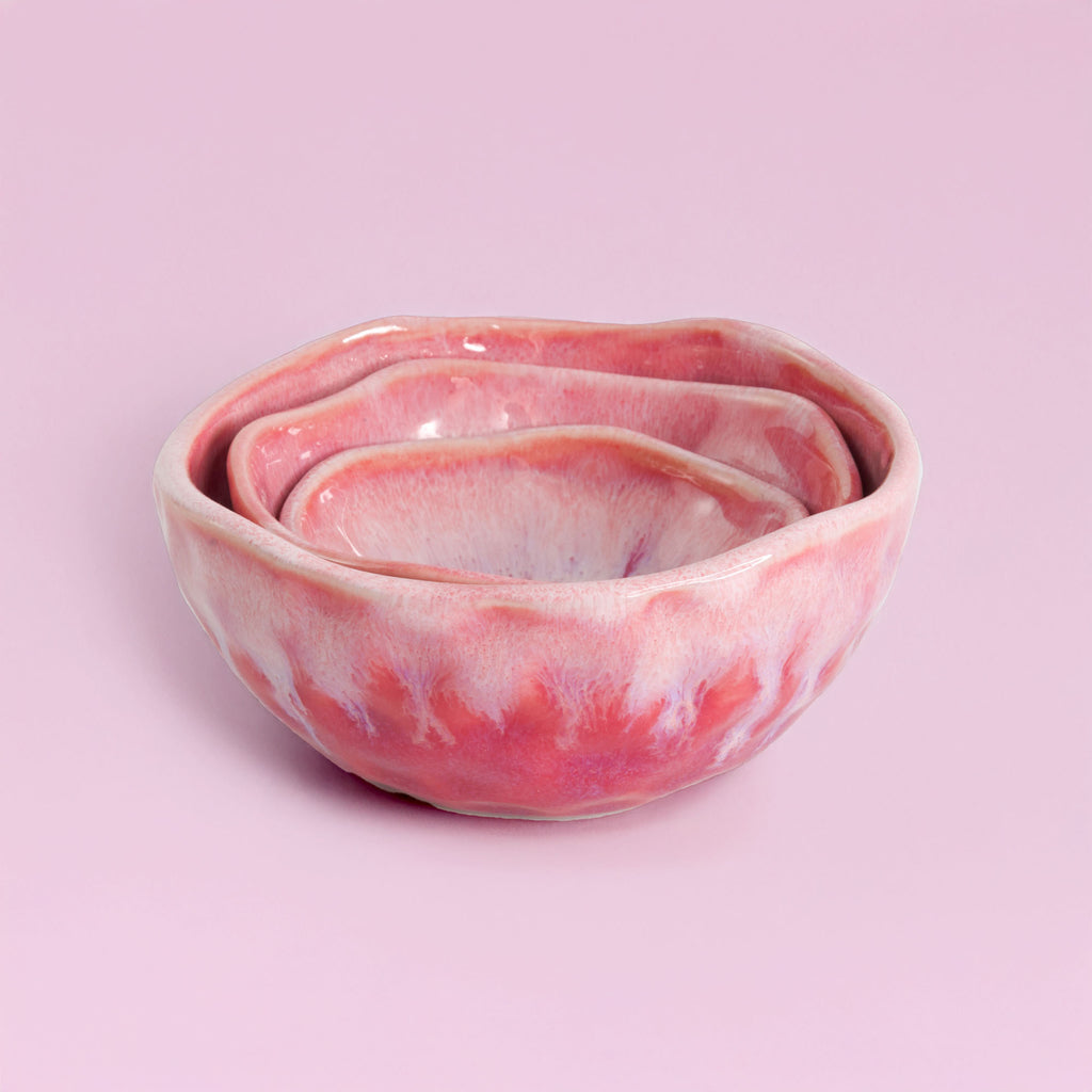 Nesting Bowl set in Raspberry Beret